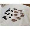 Image 1 : LOT OF STONE AND OBSIDIAN ARROW HEADS