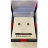 Image 2 : 925 RING AND 2 PAIRS 925 SILVER STUD EARRINGS