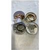 Image 1 : 4 TRAYS OF JEWELLERY