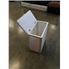 Image 3 : Vintage woven hamper 18"Wx22"Hx11"D