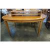 Image 2 : OAK DINING TABLE WITH 2 LEAFS AND 6 CHAIRS