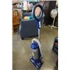 Image 1 : Eureka Easy Clean bagless vacuum