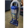 Image 2 : Eureka Easy Clean bagless vacuum