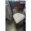 Image 10 : ROUND PEDESTAL BASE DINING TABLE WITH 4 CHAIRS