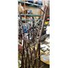 Image 2 : 6.5 ft tall designer coat tree