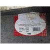 Image 4 : 5 foot by 7 foot white shag rug
