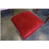 Image 3 : Vintage red storage footstool