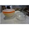 Image 1 : 2 PYREX MIXING BOWLS AND LIDDED PYREX BOWL