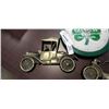 Image 2 : GUINNESS CLOCK AND 2 METAL CAR PLAQUES