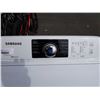 Image 3 : WHITE SAMSUNG SELF CLEAN WASHER - TESTED AND WORKING