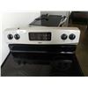 Image 2 : KENMORE BLACK AND GREY STOVE - TESTED AND WORKING