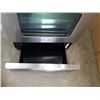 Image 8 : STAINLESS AND BLACK WHIRLPOOL ACCUBAKE STOVE - TESTED AND WORKING