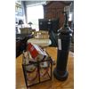 Image 1 : Metal and leather wine rack and leather lamp with bulbs