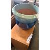Image 2 : LARGE PLANTER