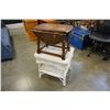 Image 1 : WHITE WICKER SIDE TABLE AND DROPLEAF ENDTABLE