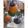 Image 3 : GLASS SHADE FLOWER TABLE LAMP AND GLASS SHELL TURTLE LAMP