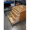 Image 3 : OAK 4 DRAWER NIGHTSTAND