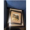 Image 3 : Lot of frame pictures and frame the metal flower