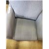 Image 3 : BLUE SWIVEL ARMCHAIR