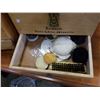 Image 2 : Ronson Roto shine magnetic shoe shine kit