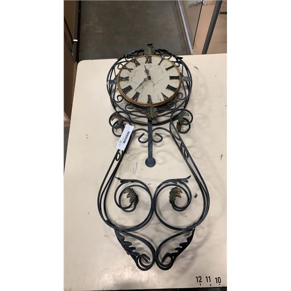 METAL WALL CLOCK