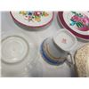 Image 10 : LOT OF CHINA CUPS AND SAUCERS