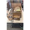 Image 1 : LOT OF ZIPPER BAGS, COAT HANGER, SMALL ART STANDS