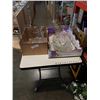 Image 1 : Glass Rose Bowls, platters and box of glass collectibles