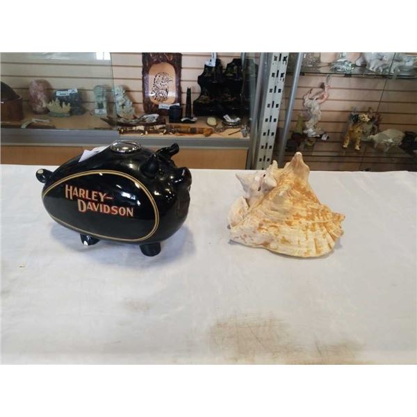 HARLEY DAVIDSON PIGGY BANK AND CONCH SHELL PIGGY BANK - PIGBANK HAS CHIP IN TAIL AND FOOT