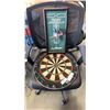 Image 1 : LOT OF DARTS AND DART BOARD