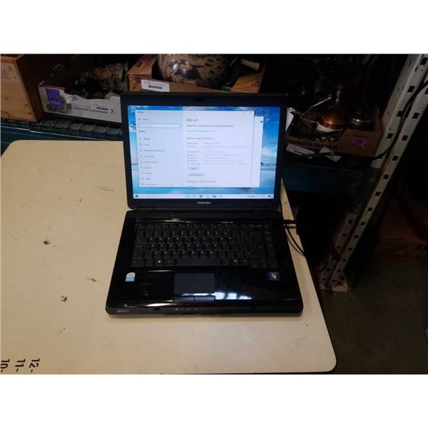 Toshiba laptop with Windows 10 update no password 250 GB HDD to GB RAM with charging cord