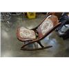 Image 2 : VINTAGE FOLDING ROCKING CHAIR