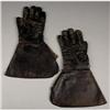 Image 3 : 2 PAIR OF EARLY LEATHER DRIVING GLOVES: a) Han