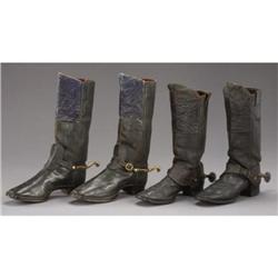 LOT OF MILITARY STYLE BOOTS WITH SPURs: 2 pairs 