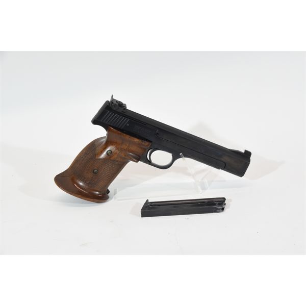 Smith & Wesson Model 41