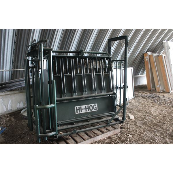Hi Hog Calf Tipping Table