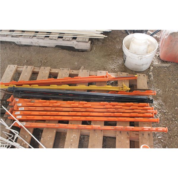 Electric Fence Posts (12)