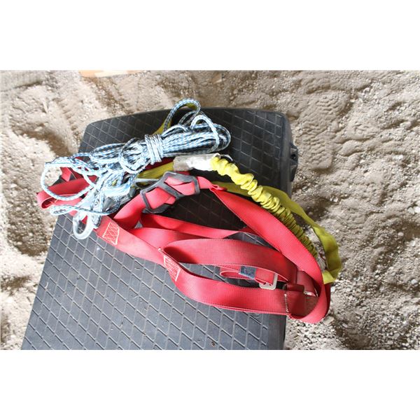 Tow Rope, harness, rope Bodnarus Auctioneering