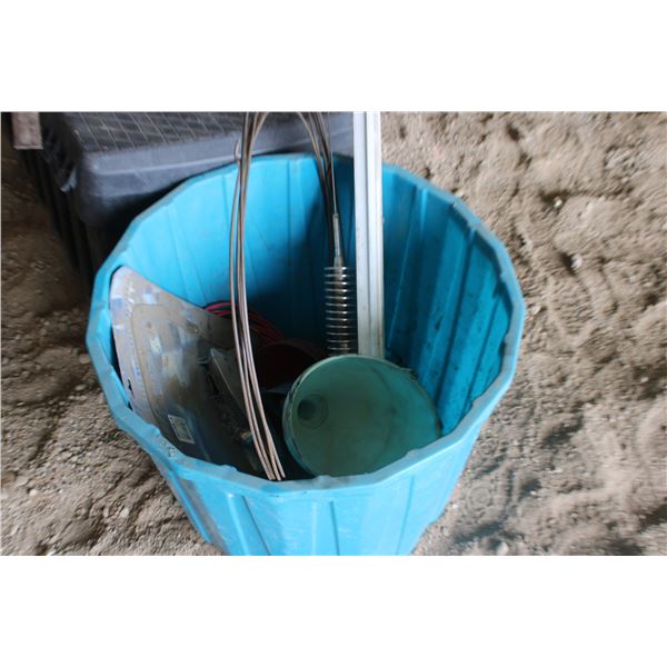 Tub with Squrae levels, Wiper etc.