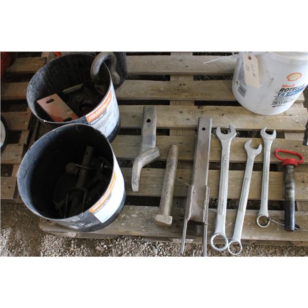 Wrenches, Draw Bar Pins misc
