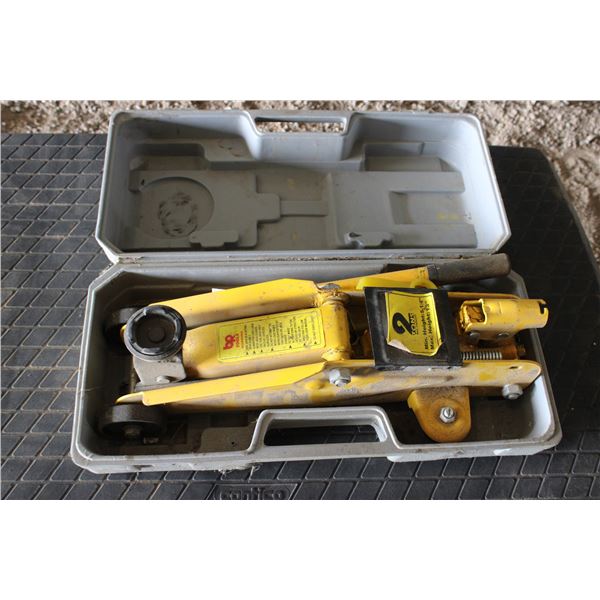 2T Floor Jack in Case