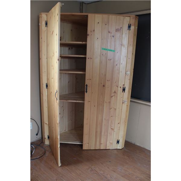 Wooden Corner Unit made by Sarcan, 52' W x 75' Tall - Outlook, SK
