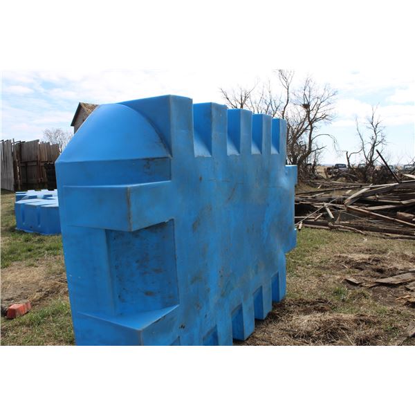 (2 X THE MONEY) Plastic Blue Troughs