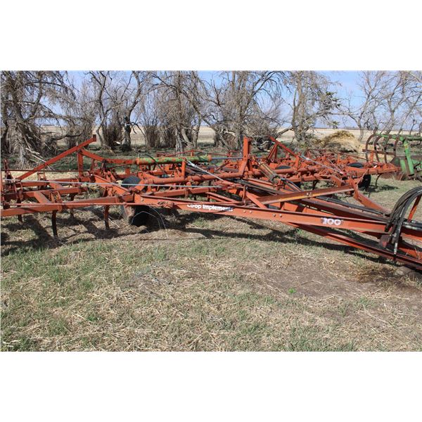 Co-op Implements Cultivator 30'
