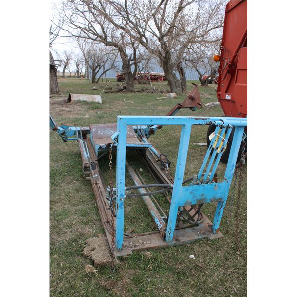 Bale Unroller for 1/2 Ton Truck