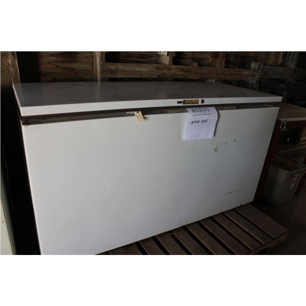 Beaumark Freezer