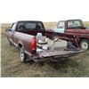 Image 3 : 1998 GMC SLE Regular Cab (Runs & Drives ) Was plated last year.