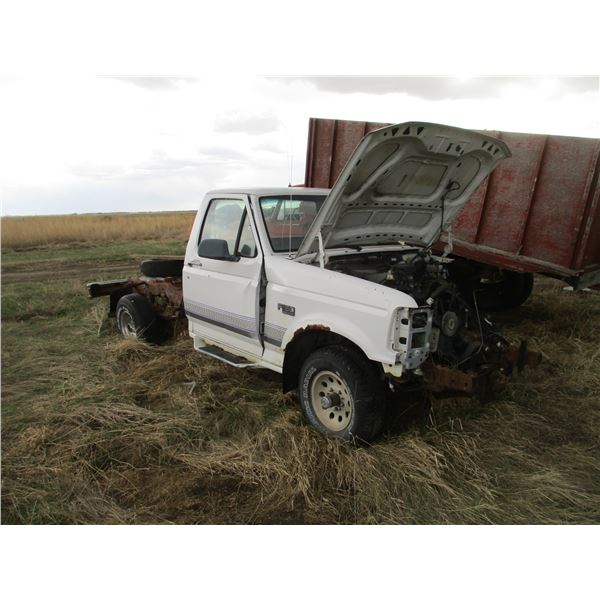 1995 Ford F150 XL Cab & Chassis  Parts Only