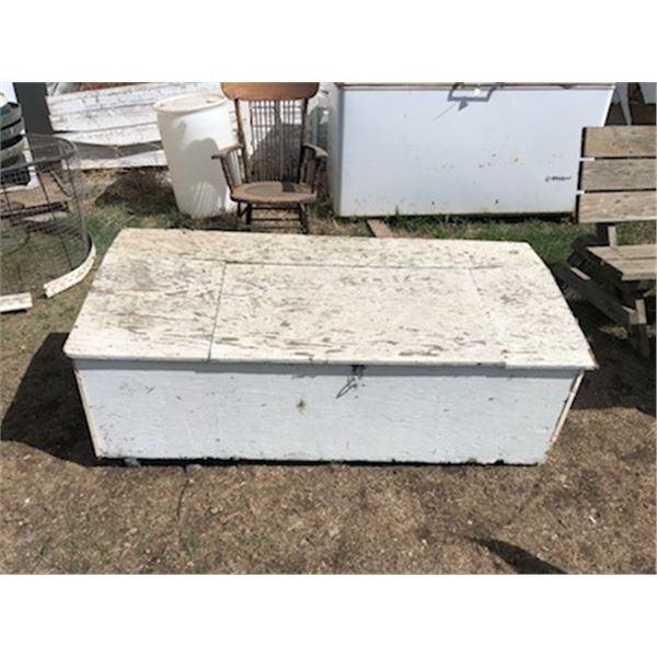 Wooden Tool Box (Fits 1/2 Ton Truck)