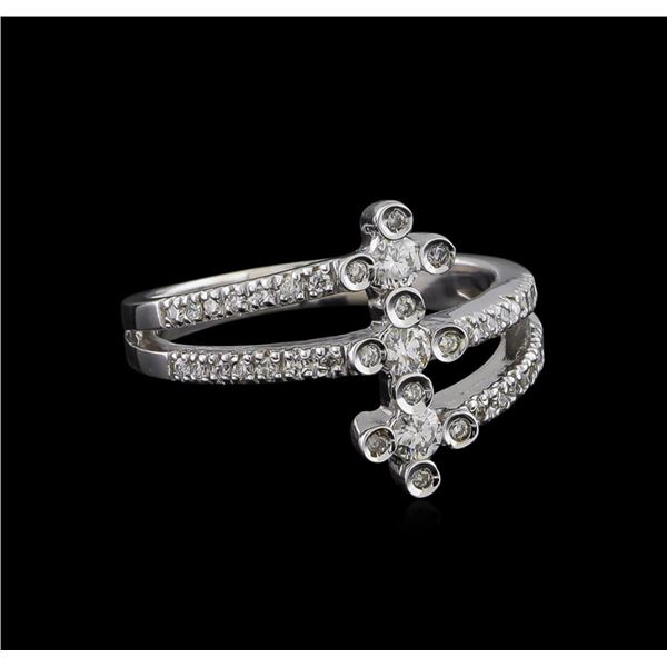 0.37 ctw Diamond Ring - 14KT White Gold